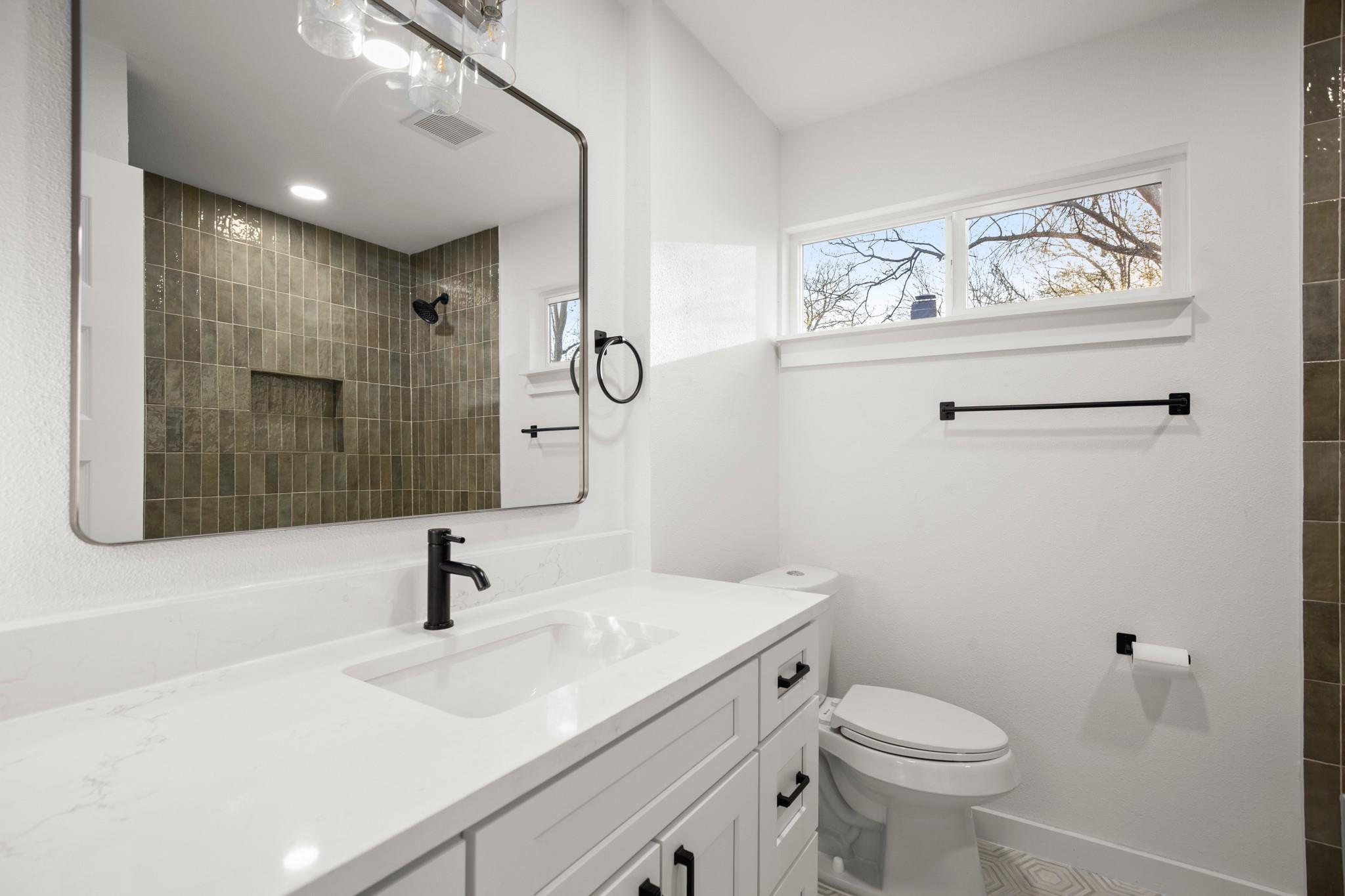 1004 Berrywood Dr, Austin, TX 78753