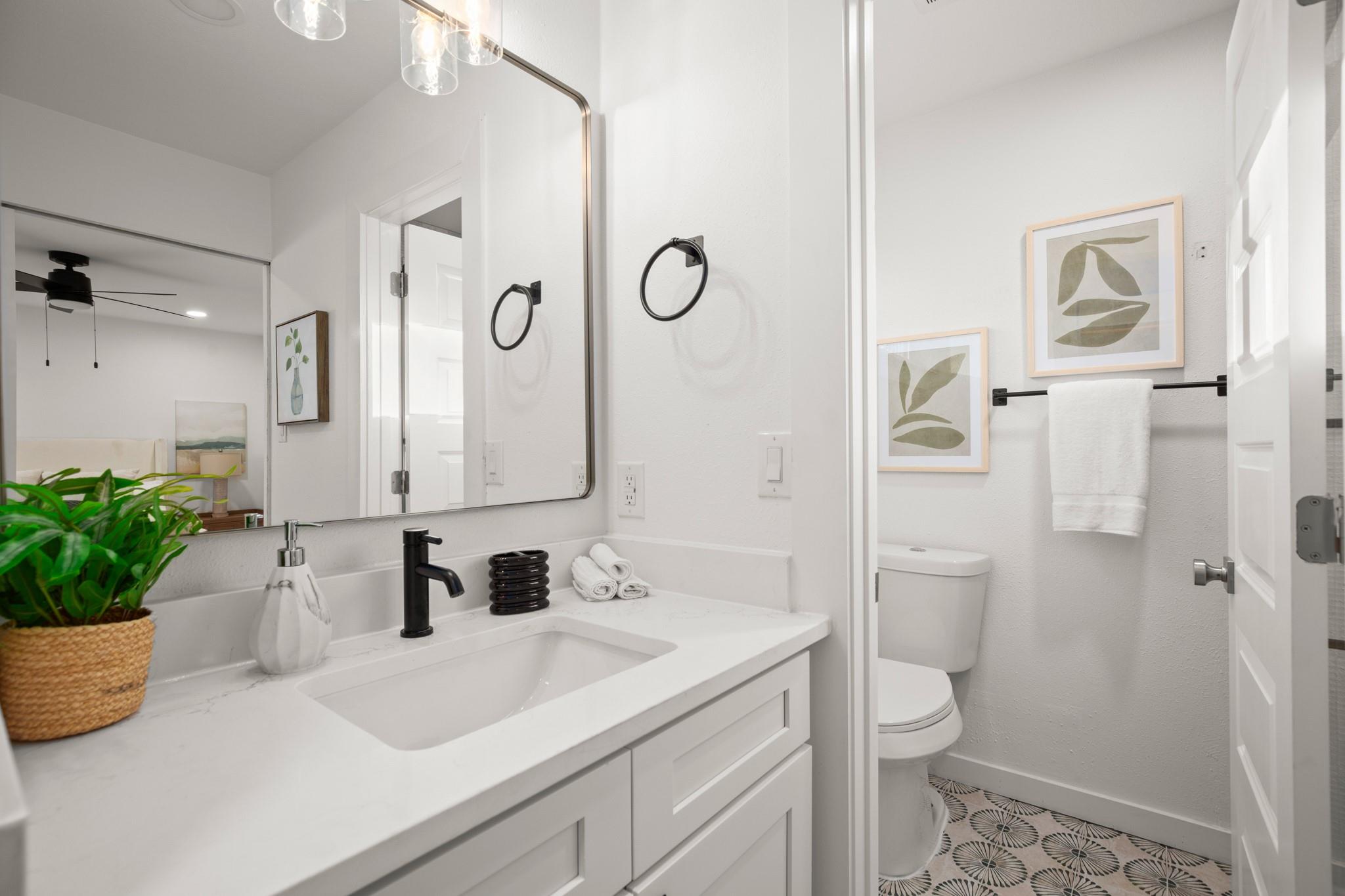 1004 Berrywood Dr, Austin, TX 78753