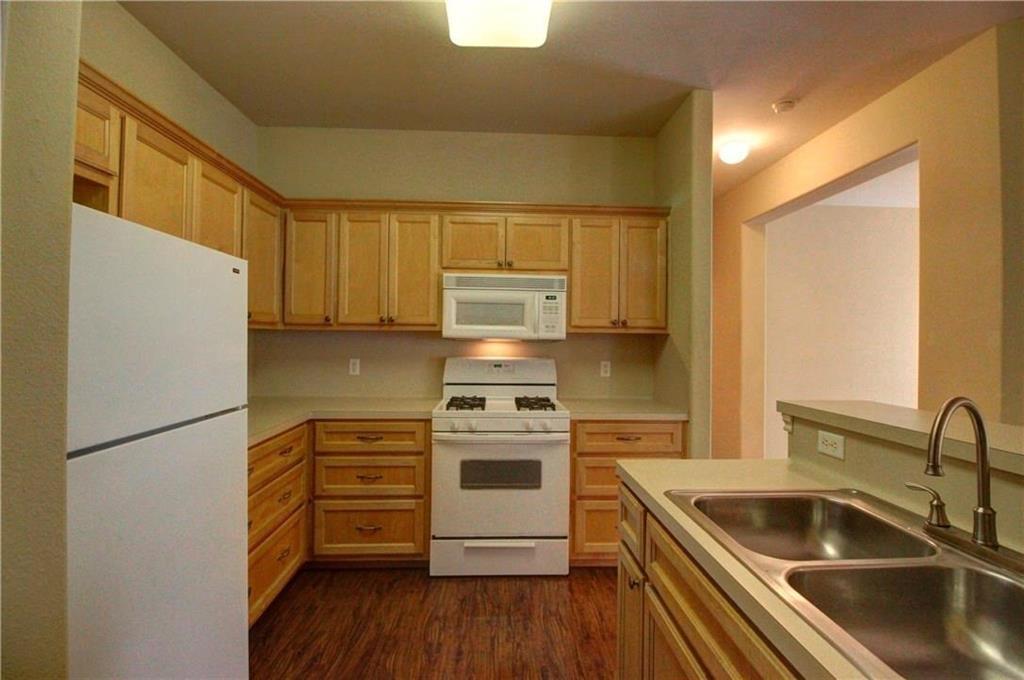 2920 Thrushwood Dr # B, Austin, TX 78757