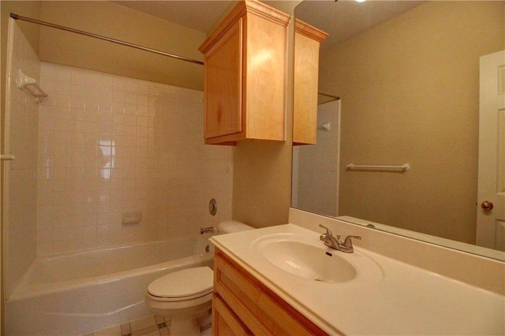 2920 Thrushwood Dr # B, Austin, TX 78757