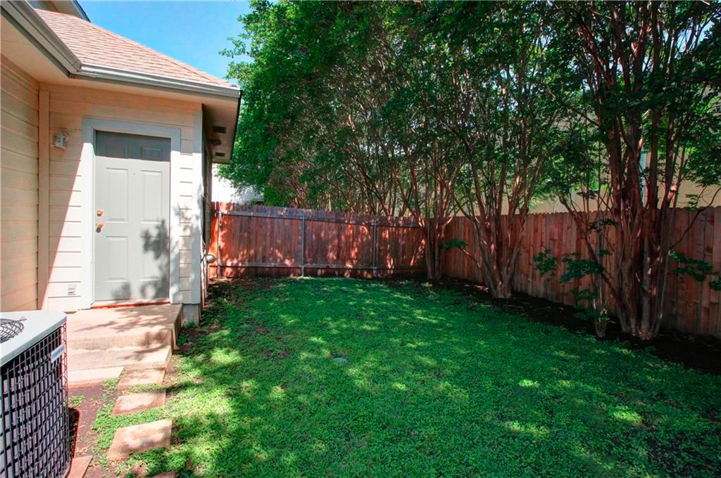 2920 Thrushwood Dr # B, Austin, TX 78757