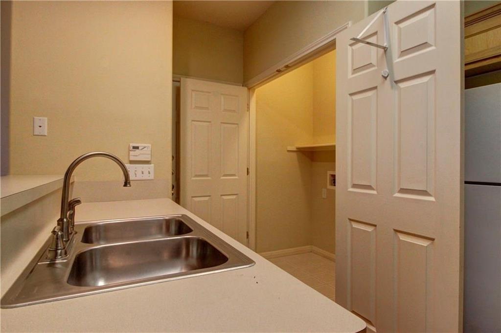 2920 Thrushwood Dr # B, Austin, TX 78757