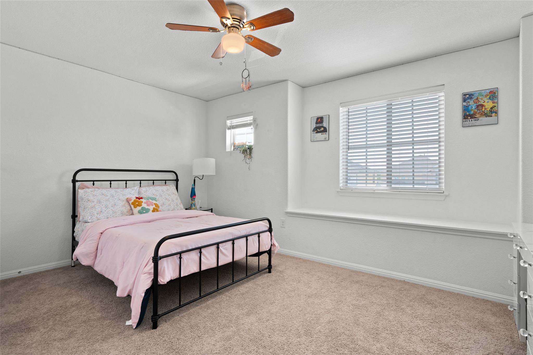 325 La Joya Pass, Leander, TX 78641