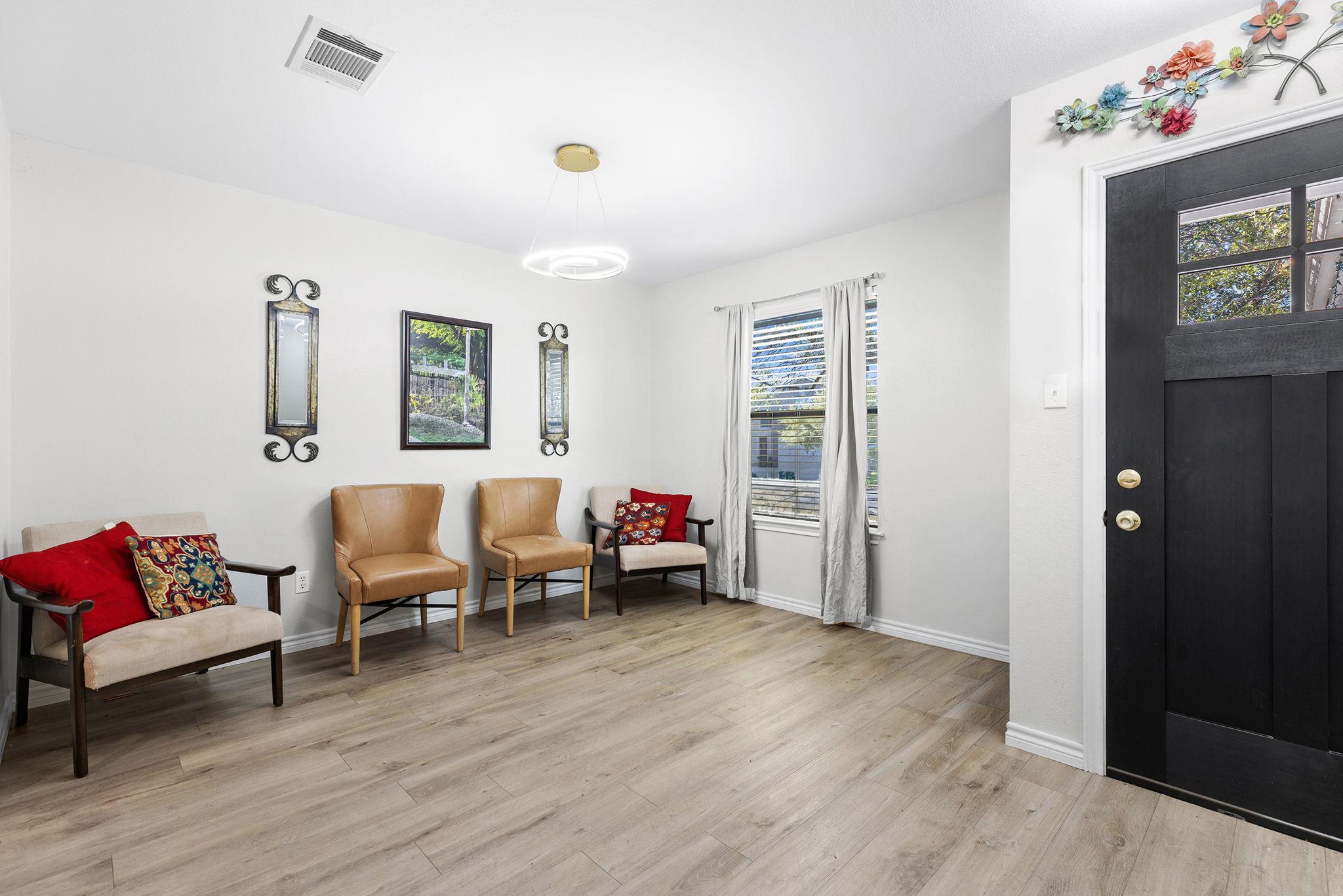 18200 Canopy Ln, Manor, TX 78653