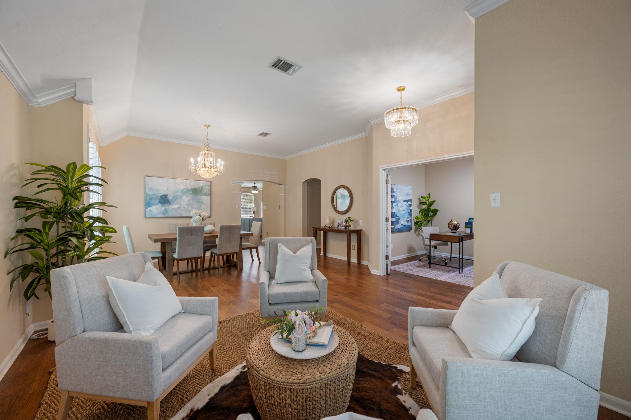 7005 Cool Canyon Cv, Round Rock, TX 78681