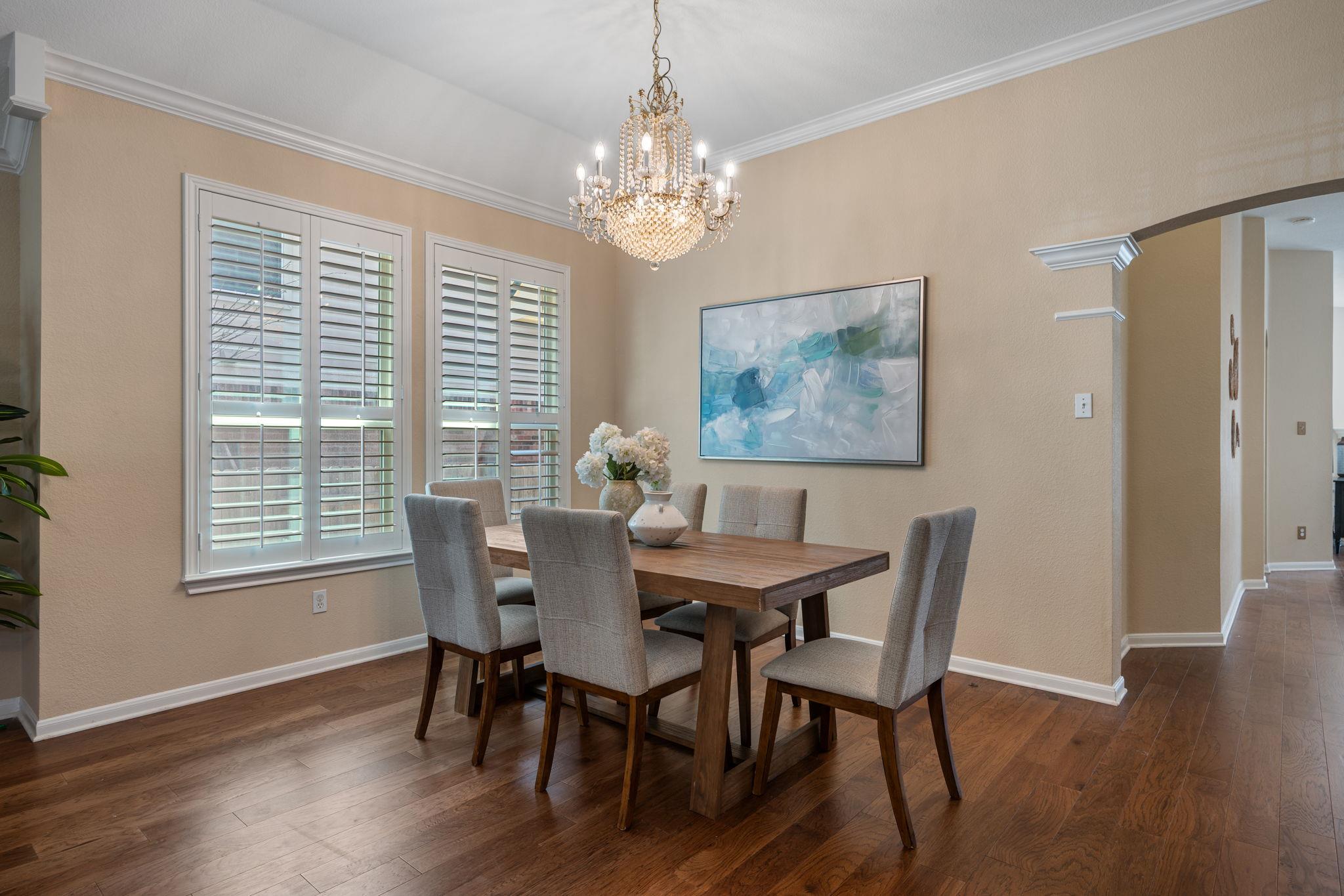 7005 Cool Canyon Cv, Round Rock, TX 78681