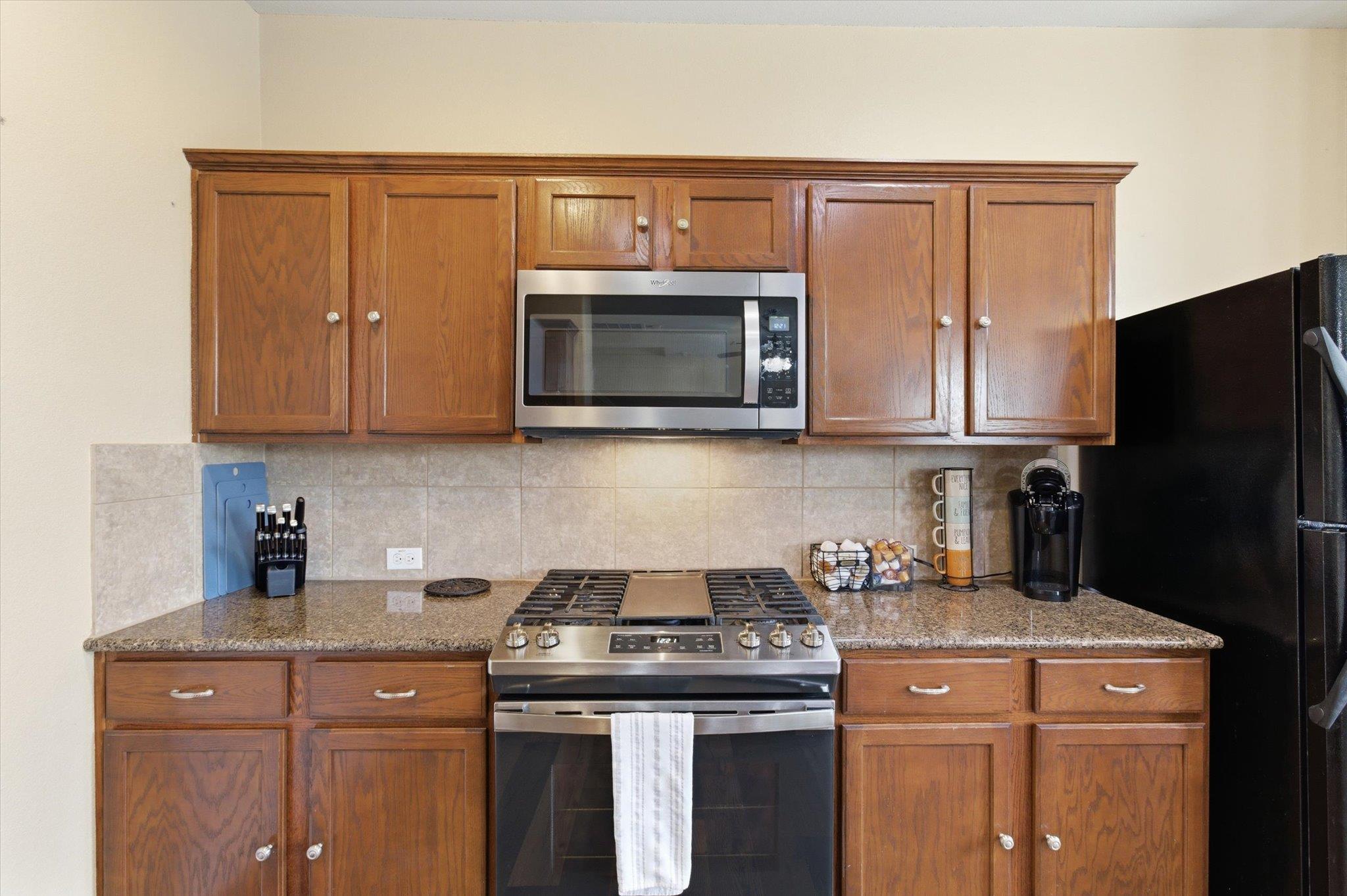 359 Bloomsbury Dr, Kyle, TX 78640