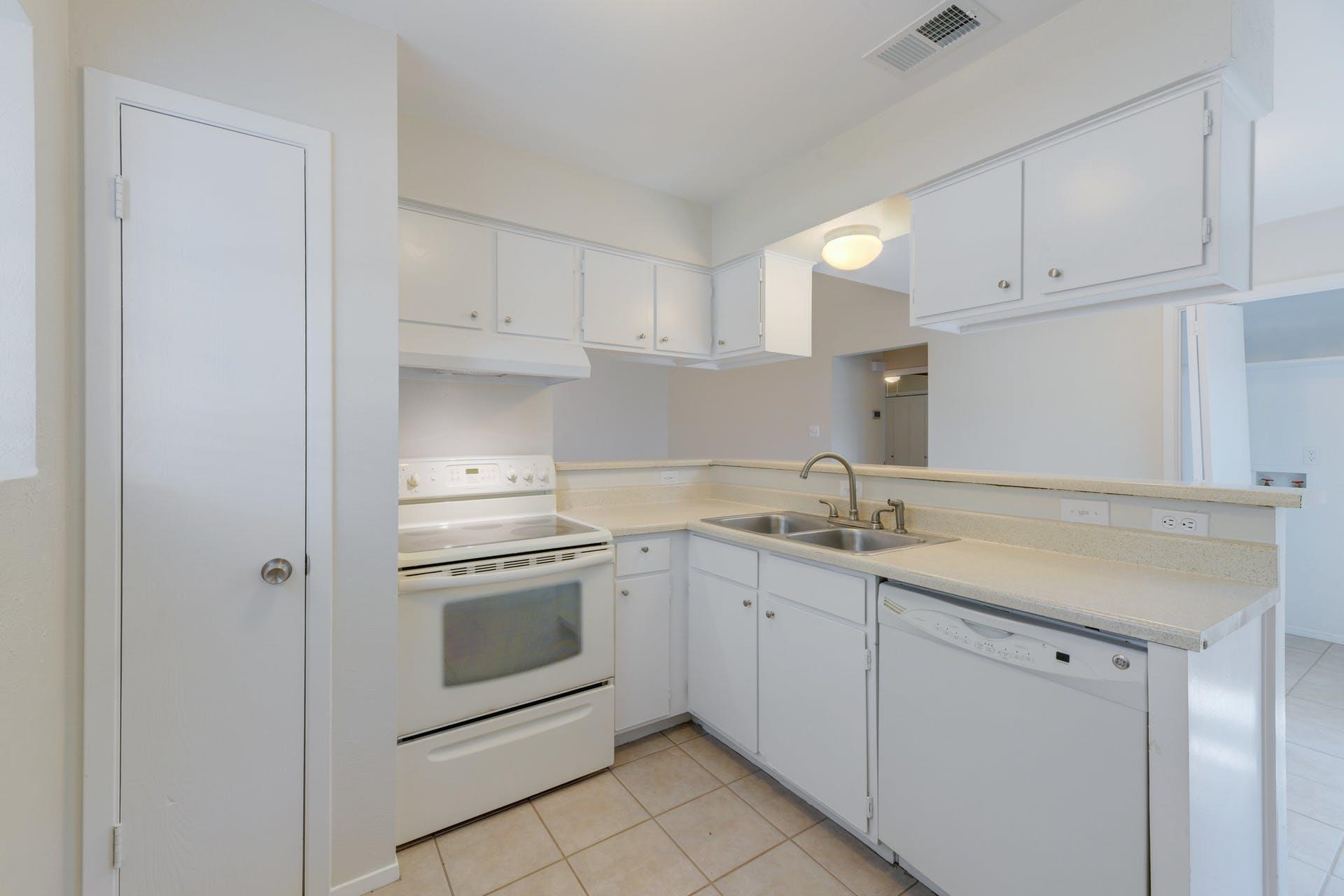 12603 Teague Trl # B, Austin, TX 78729