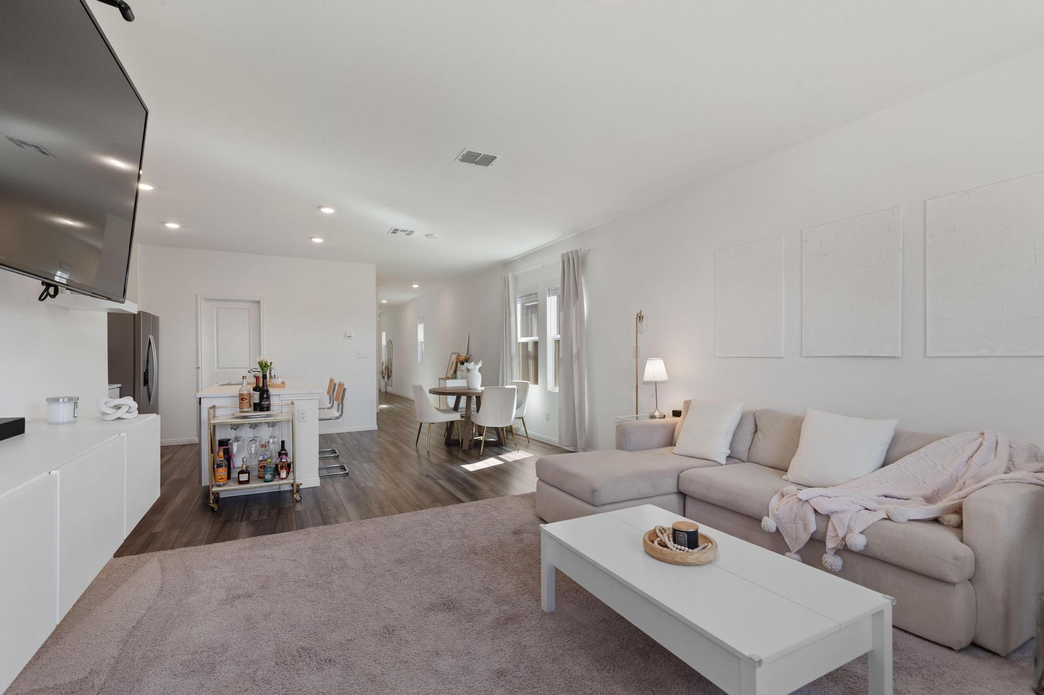 509 Red Fish Ln, Hutto, TX 78634