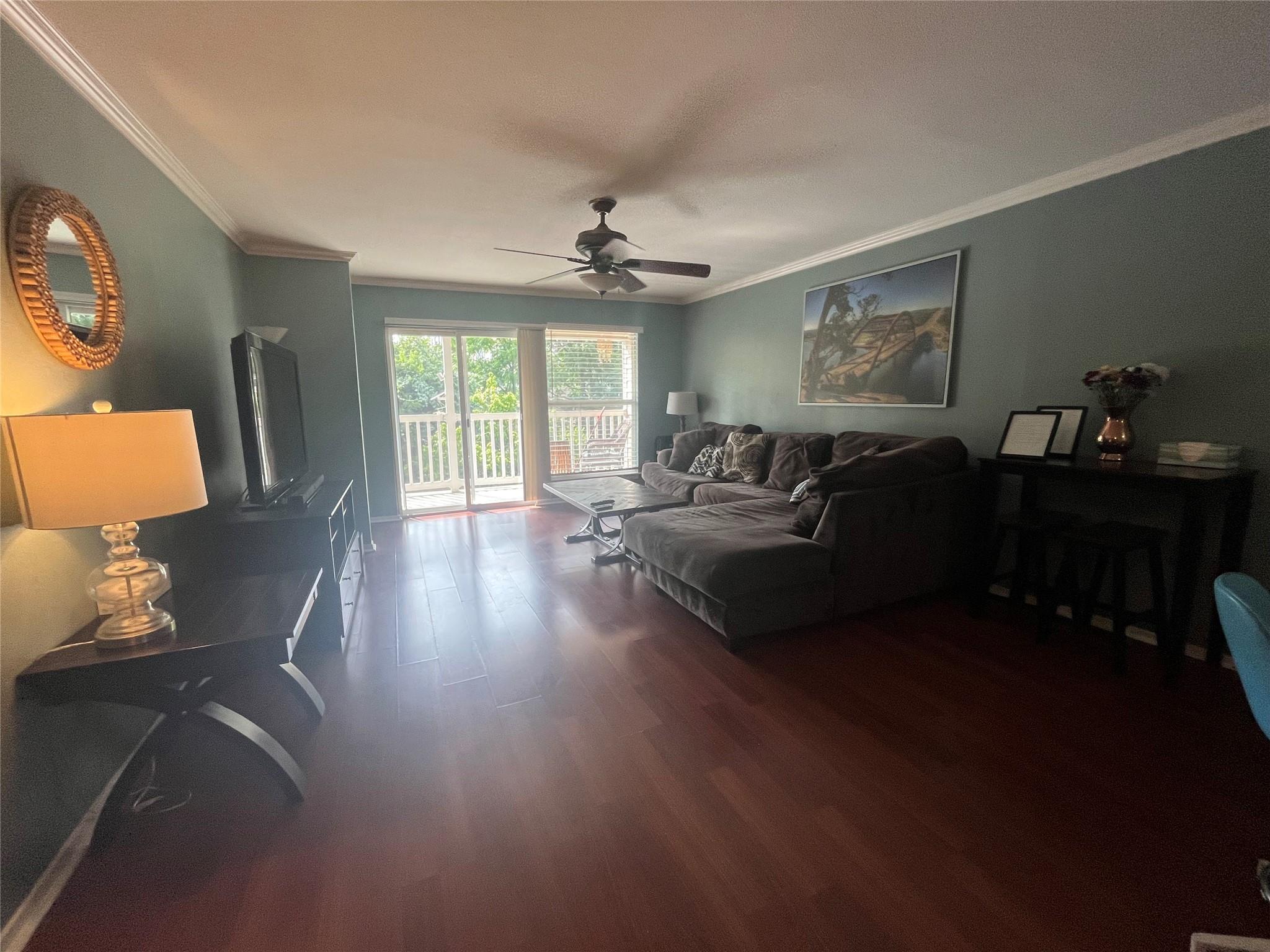 1818 S Lakeshore Blvd # 37, Austin, TX 78741