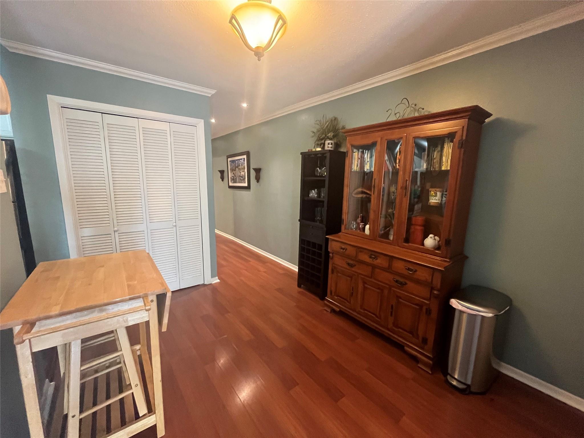 1818 S Lakeshore Blvd # 37, Austin, TX 78741