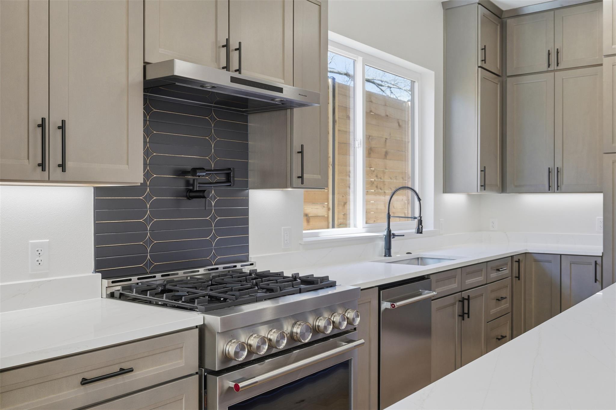 8115 Rockwood Ln # A, Austin, TX 78757