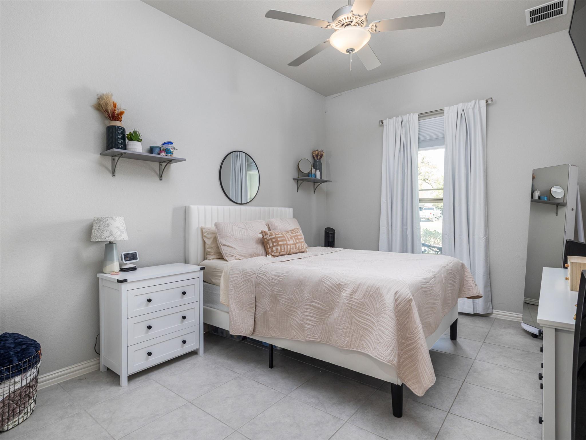 175 Bonham Cv, Dripping Springs, TX 78620