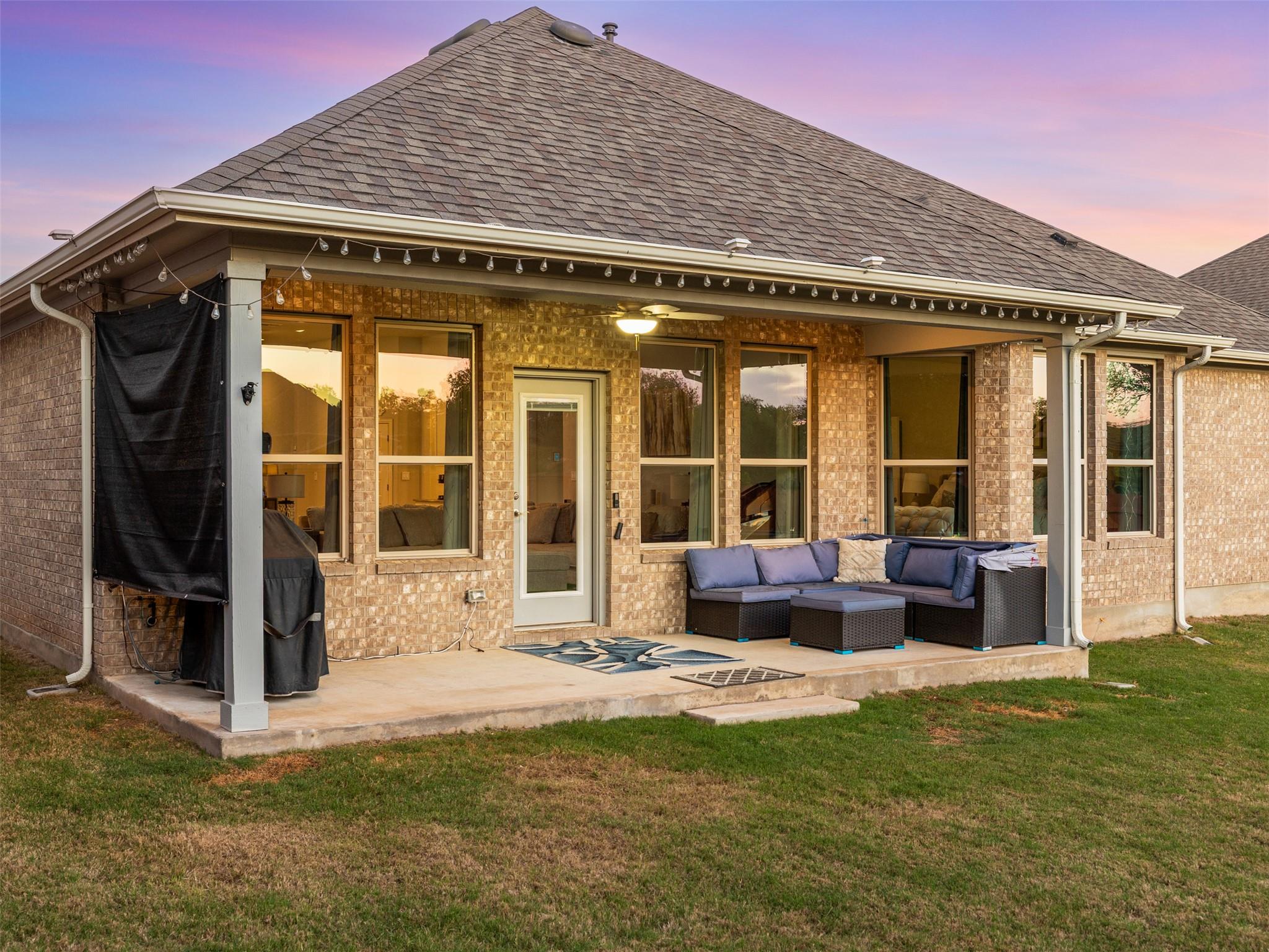 175 Bonham Cv, Dripping Springs, TX 78620