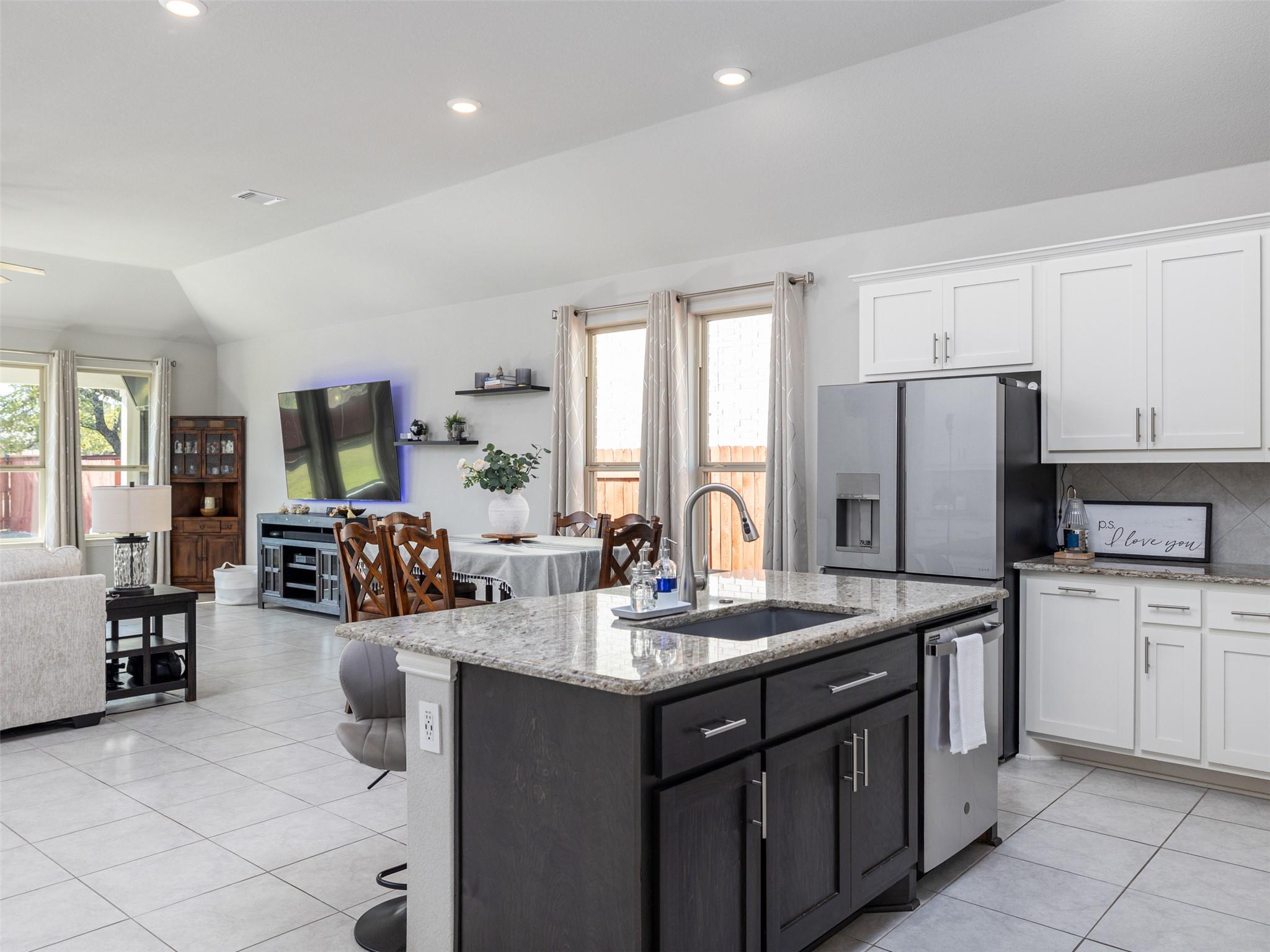 175 Bonham Cv, Dripping Springs, TX 78620