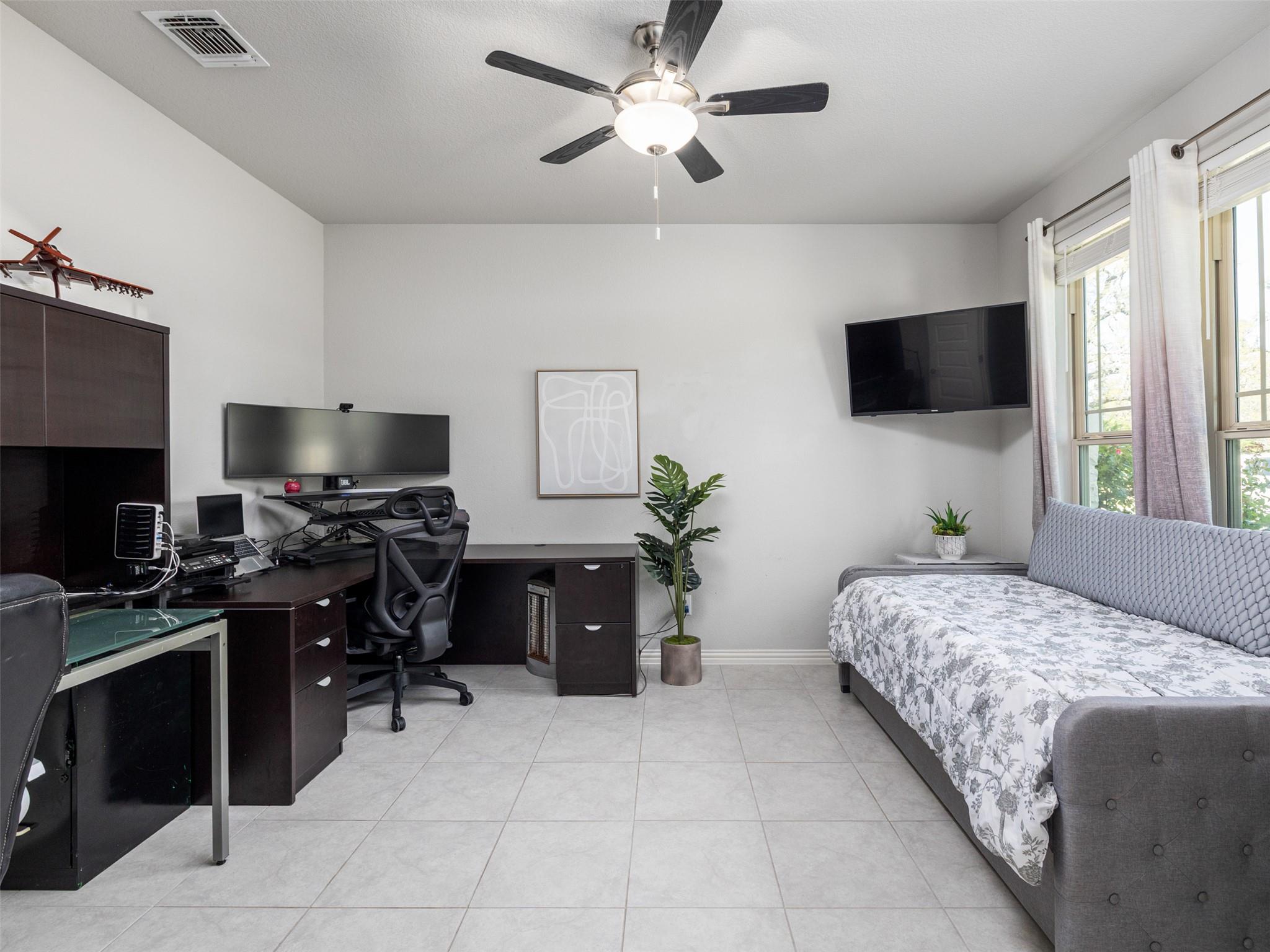 175 Bonham Cv, Dripping Springs, TX 78620