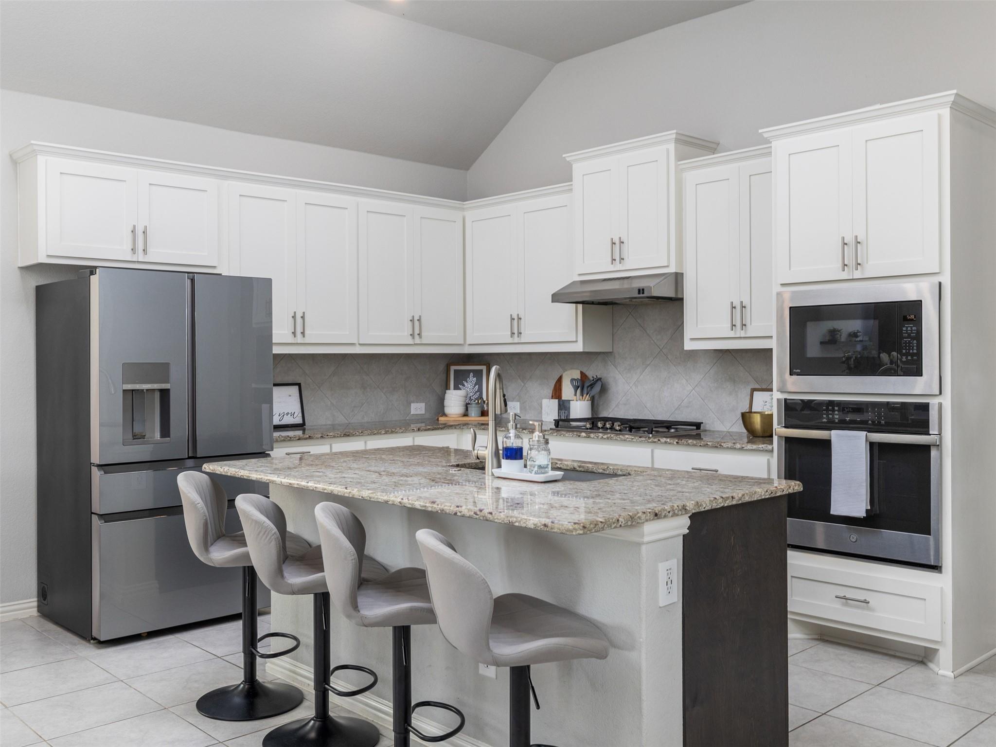 175 Bonham Cv, Dripping Springs, TX 78620