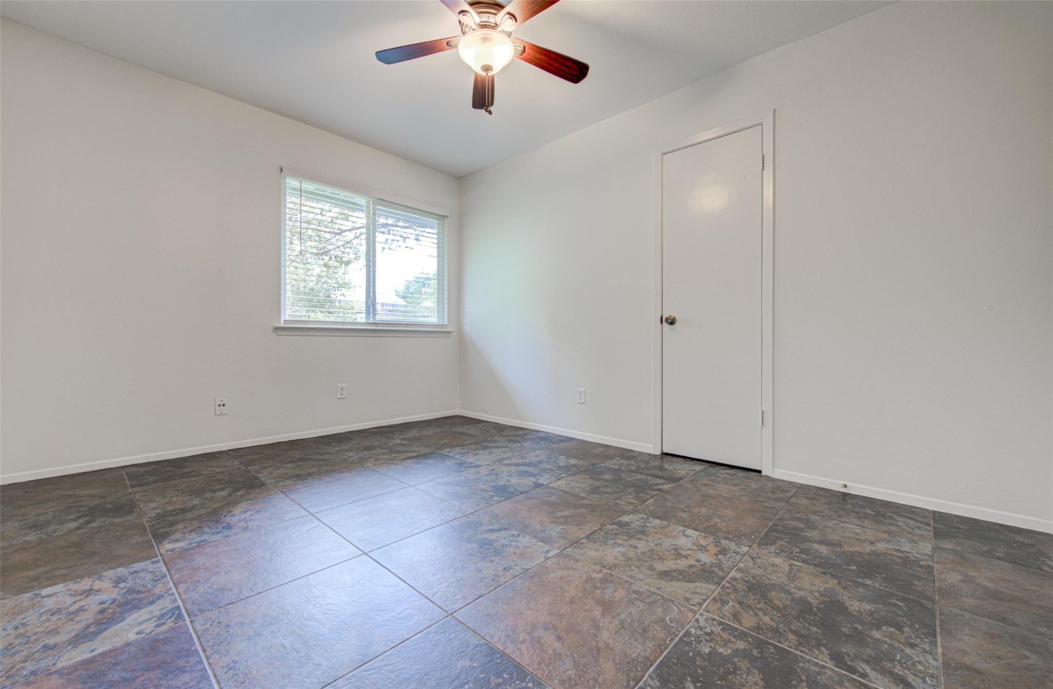 1403 Click Cv # A, Austin, TX 78758