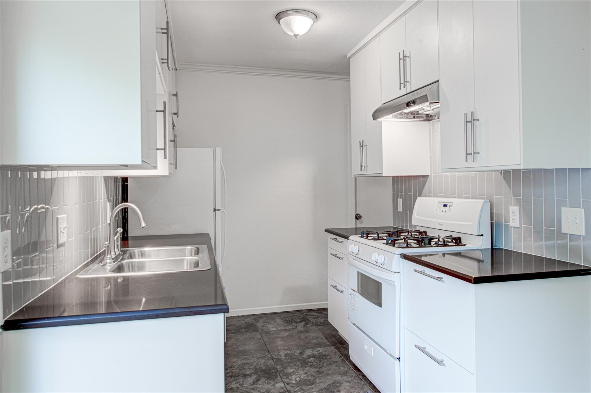 1403 Click Cv # A, Austin, TX 78758