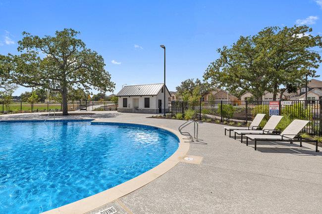 417 Eagle Canyon Dr, Leander, TX 78641