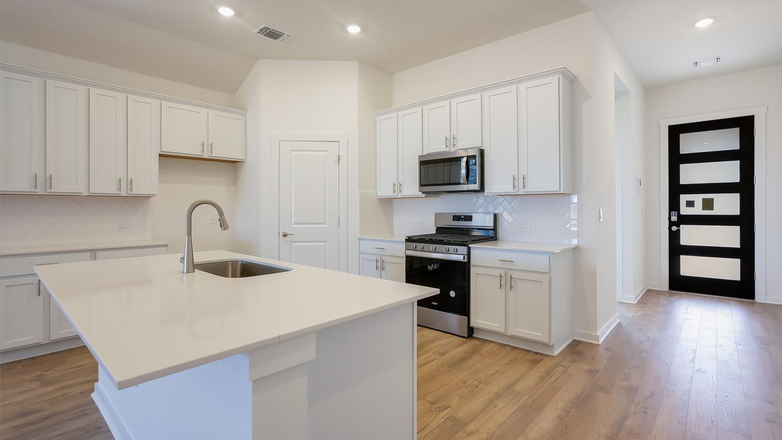 413 Eagle Canyon Dr, Leander, TX 78641
