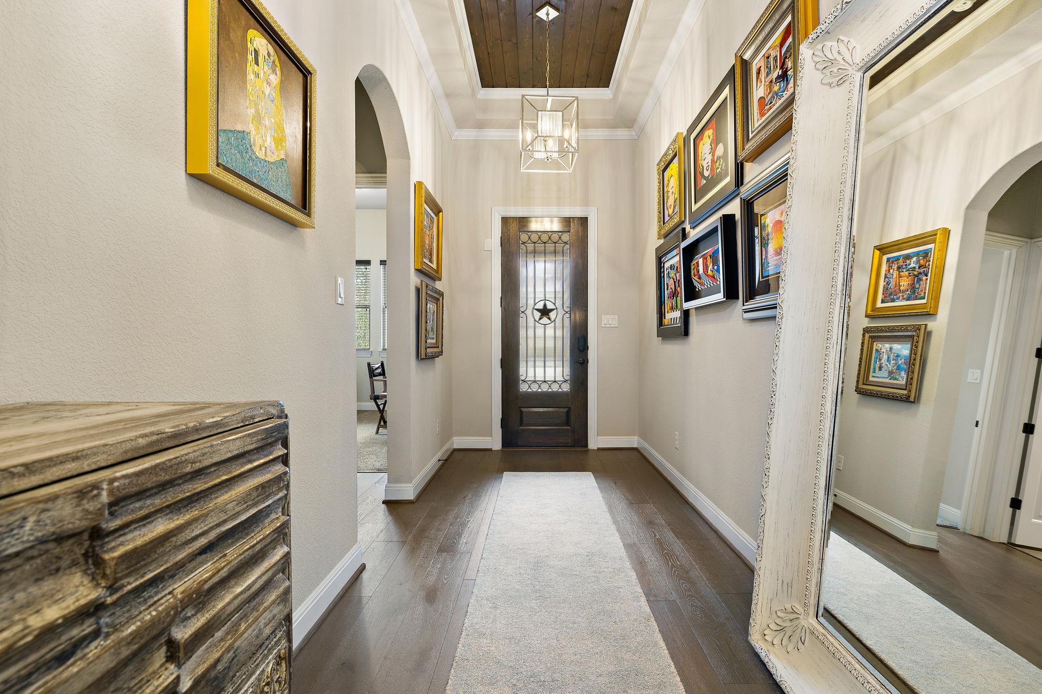 520 Merlin Ln, Leander, TX 78641