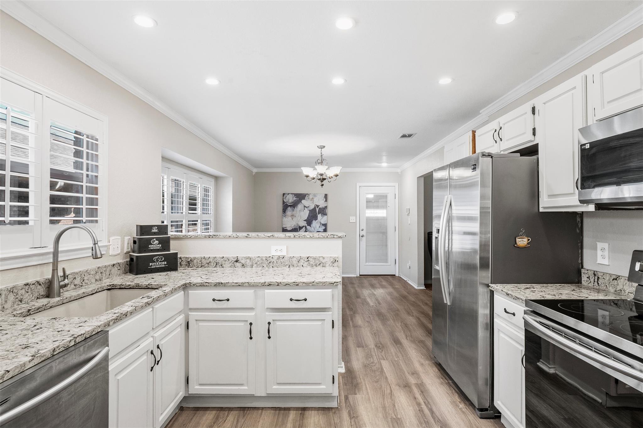 4518 Stagecoach Trl, Temple, TX 76502