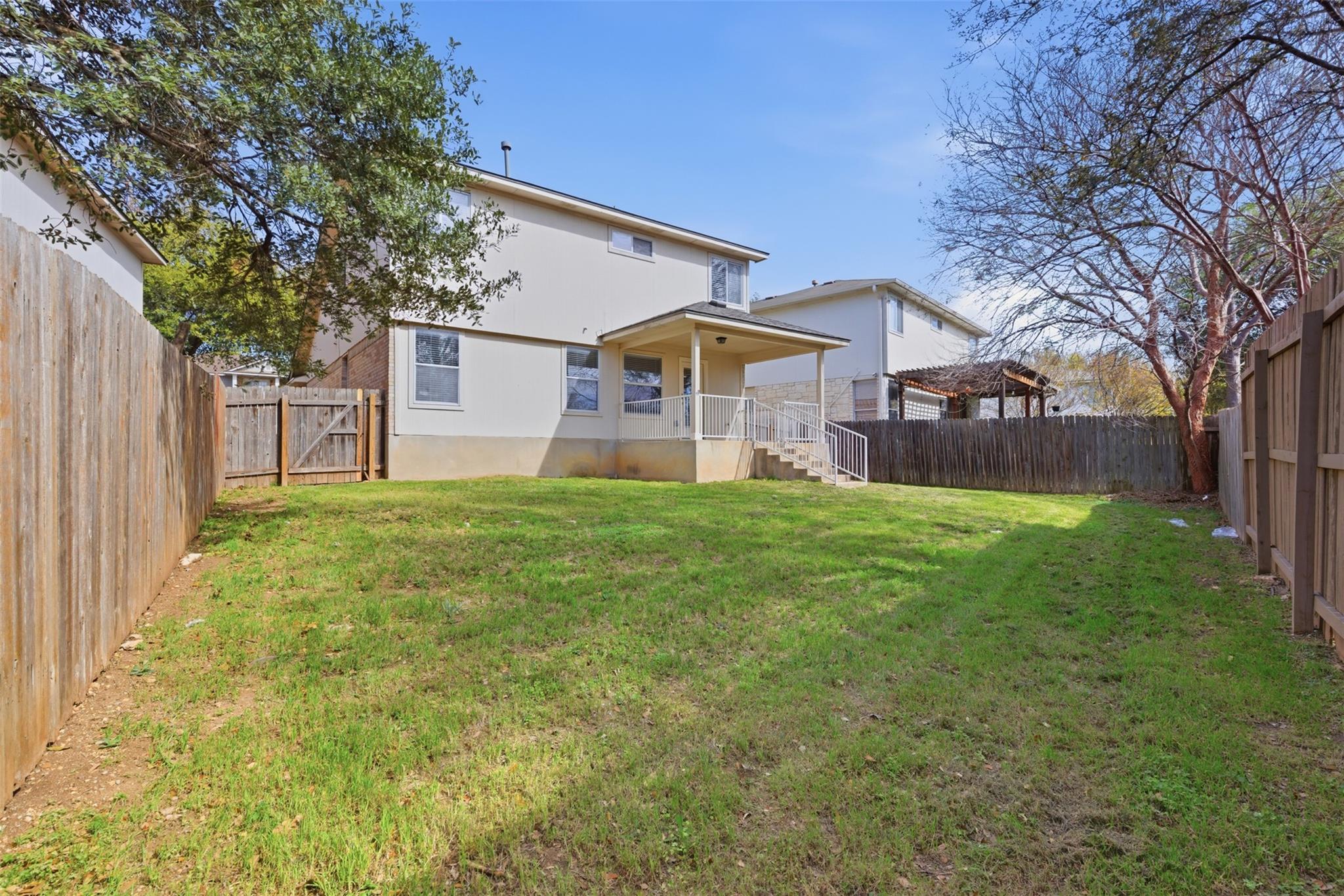 11607 Paul E Anderson Dr, Austin, TX 78748
