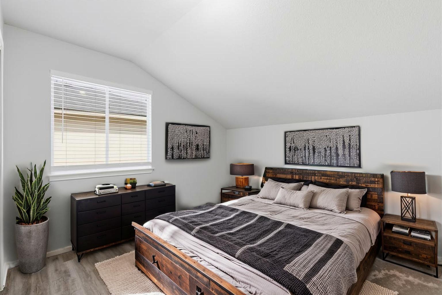 11607 Paul E Anderson Dr, Austin, TX 78748