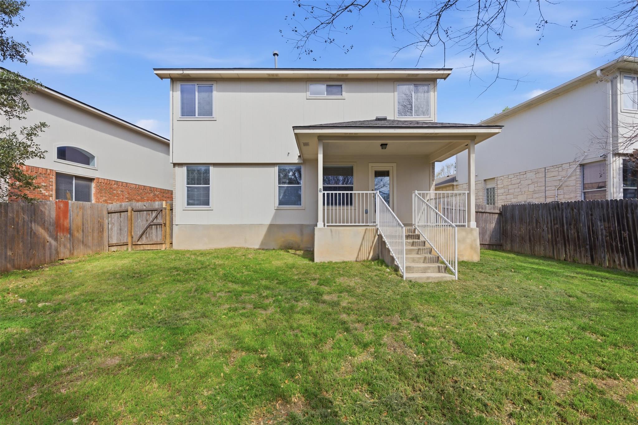 11607 Paul E Anderson Dr, Austin, TX 78748