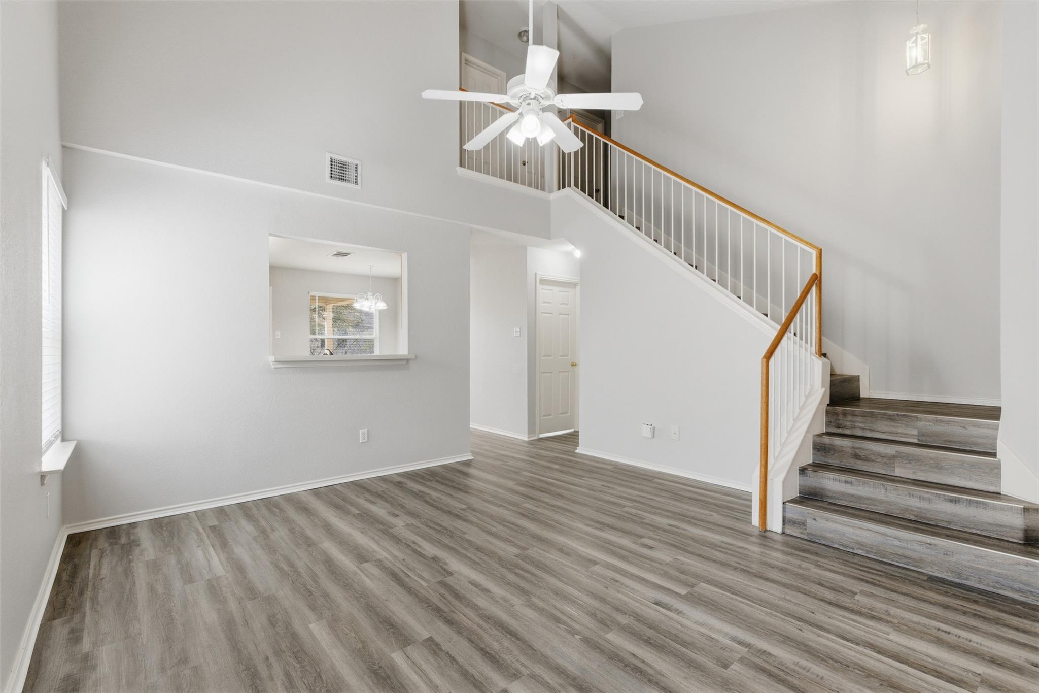 11607 Paul E Anderson Dr, Austin, TX 78748