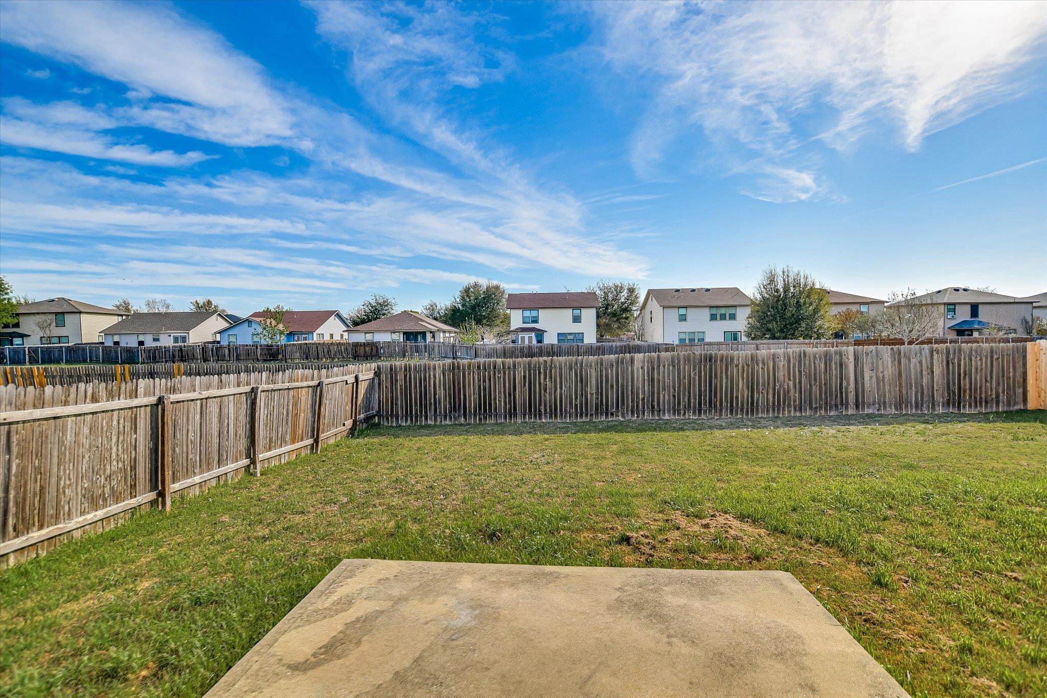 401 Bandara Woods Blvd, Elgin, TX 78621