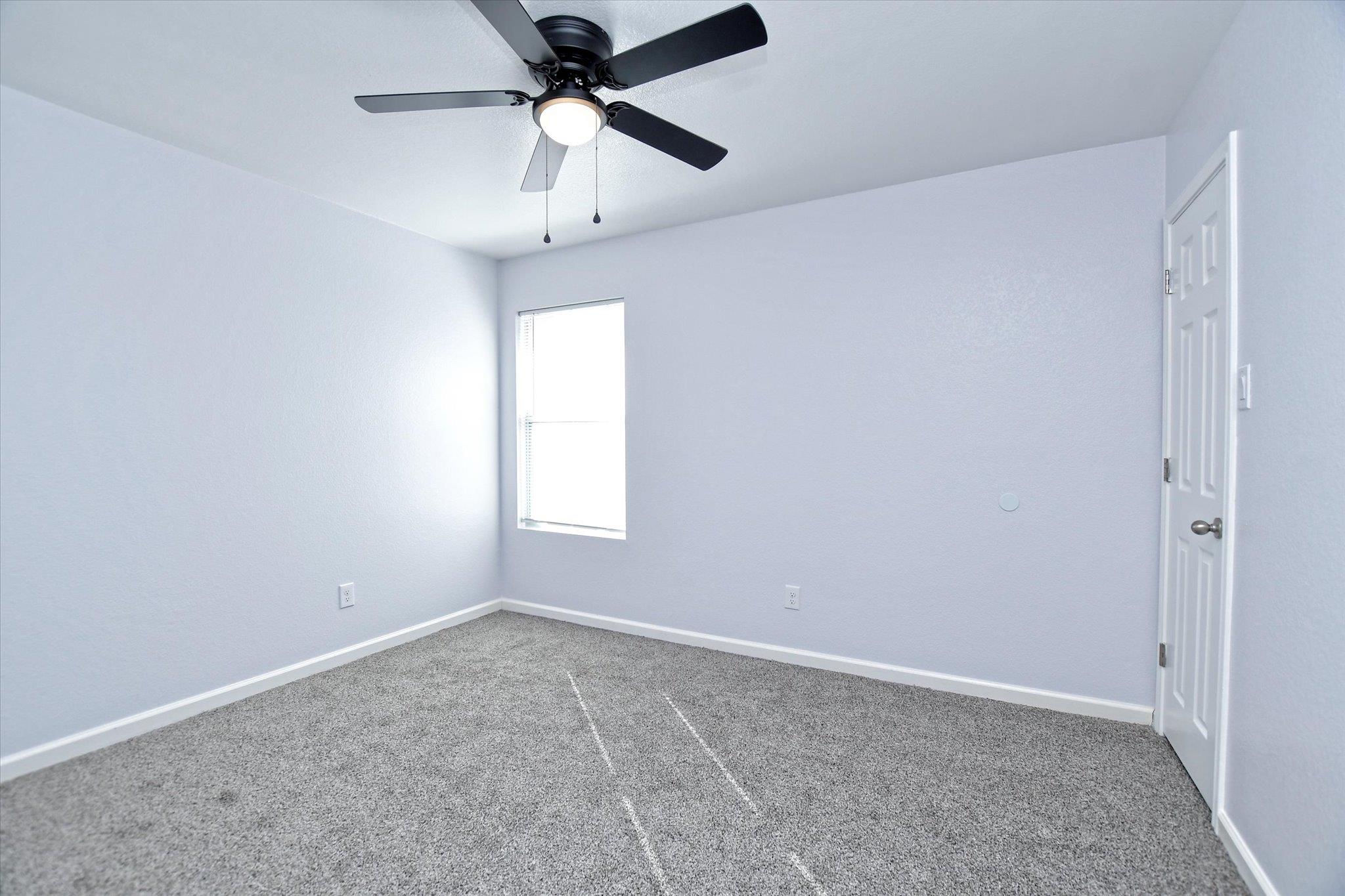 401 Bandara Woods Blvd, Elgin, TX 78621