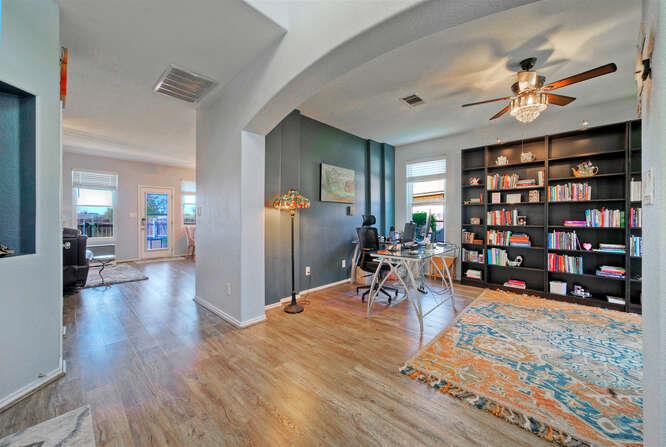 1913 Avante Dr, Cedar Park, TX 78613