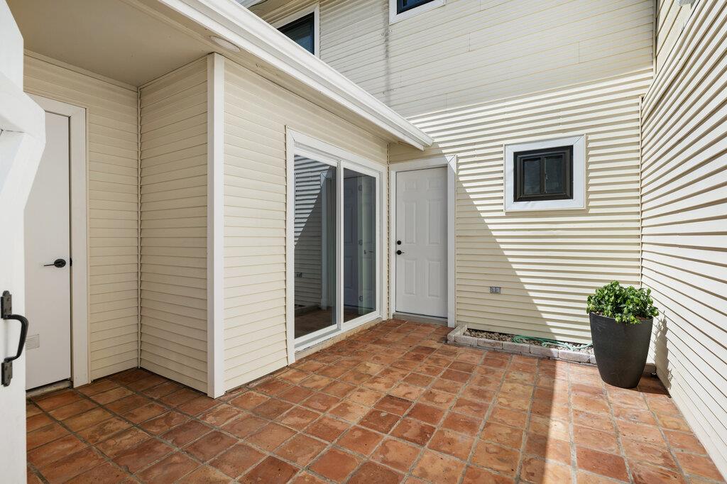 7201 Chimney Cors, Austin, TX 78731