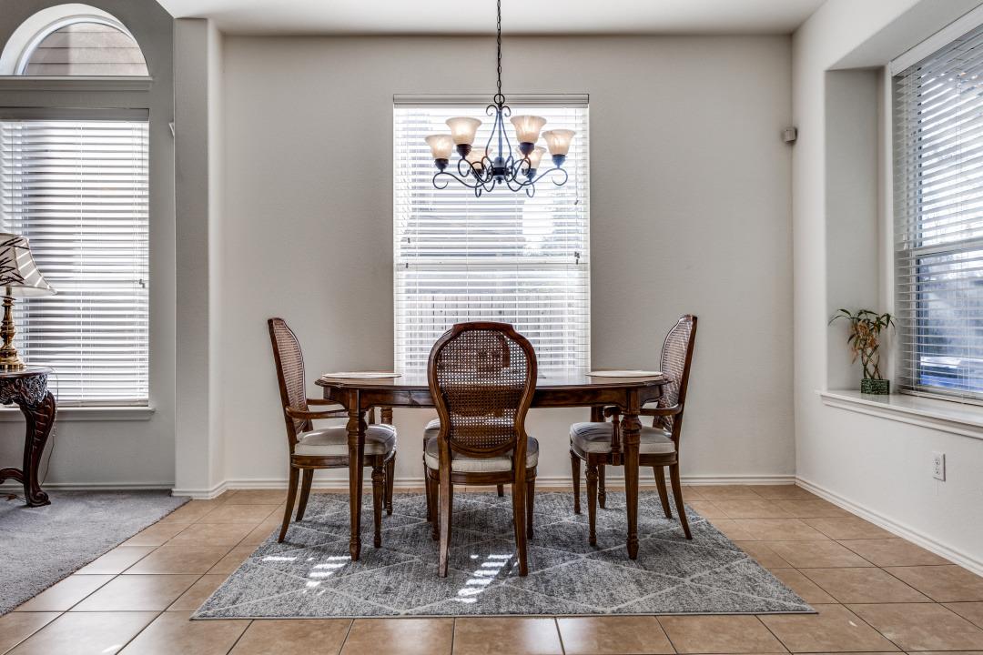 10300 Laredo Dr, Austin, TX 78748