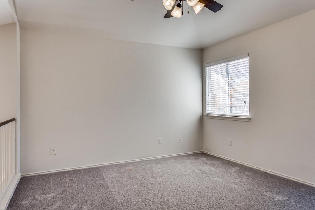 10300 Laredo Dr, Austin, TX 78748