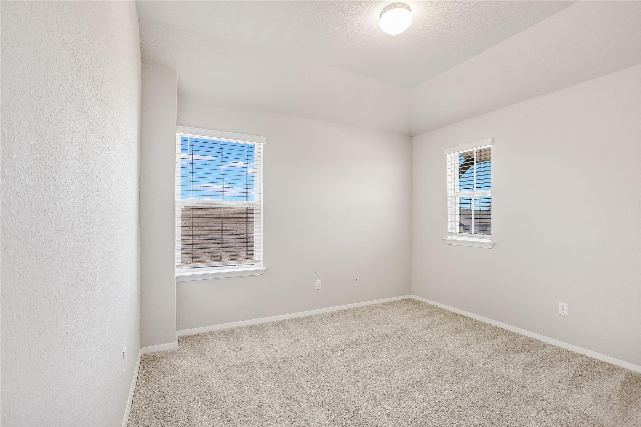 204 Crescent St, Georgetown, TX 78626