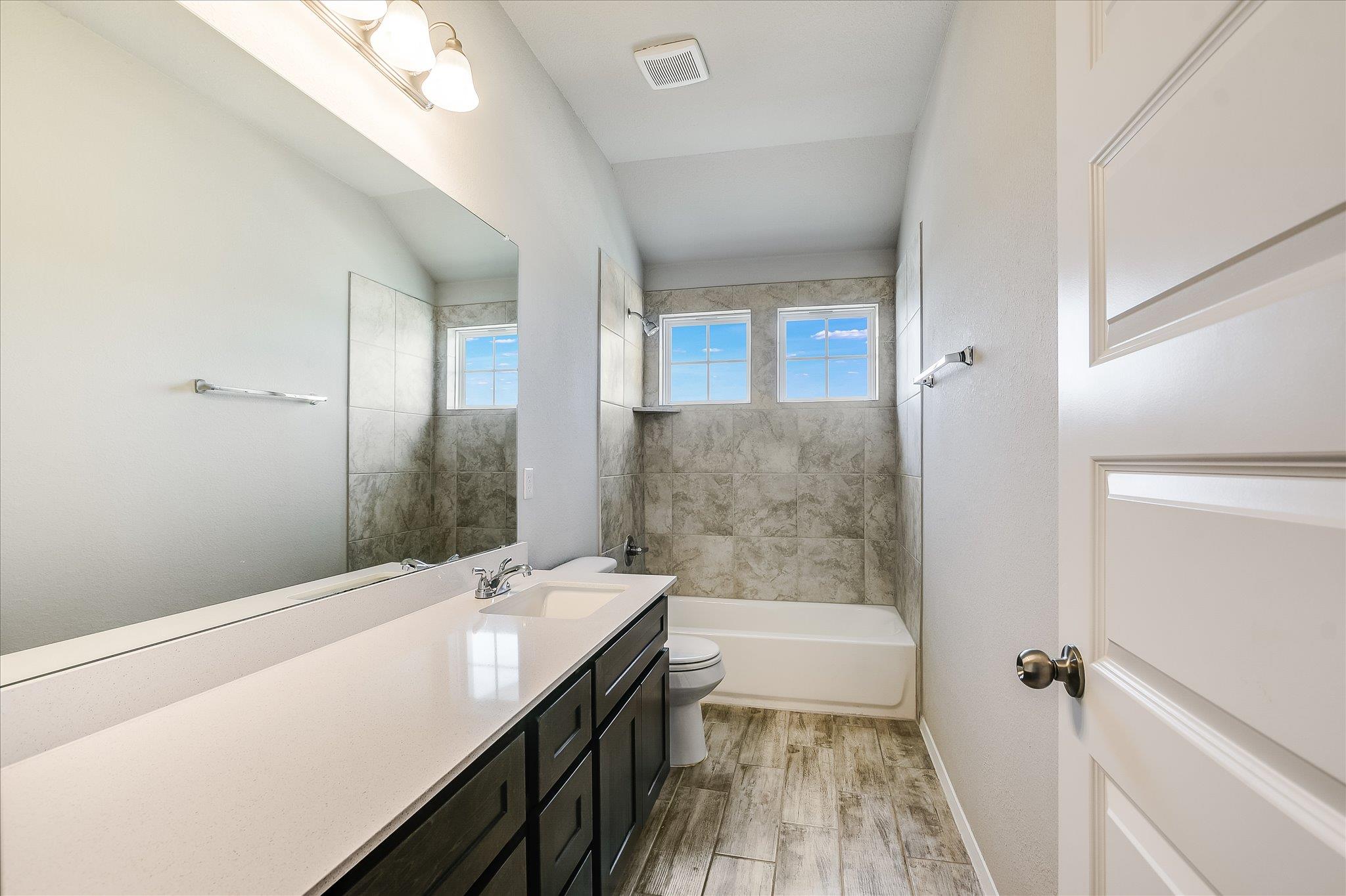 204 Crescent St, Georgetown, TX 78626