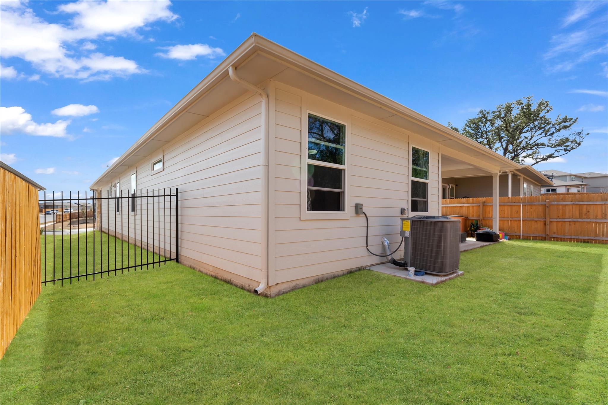 2216 Sisterdale Ln, Austin, TX 78754