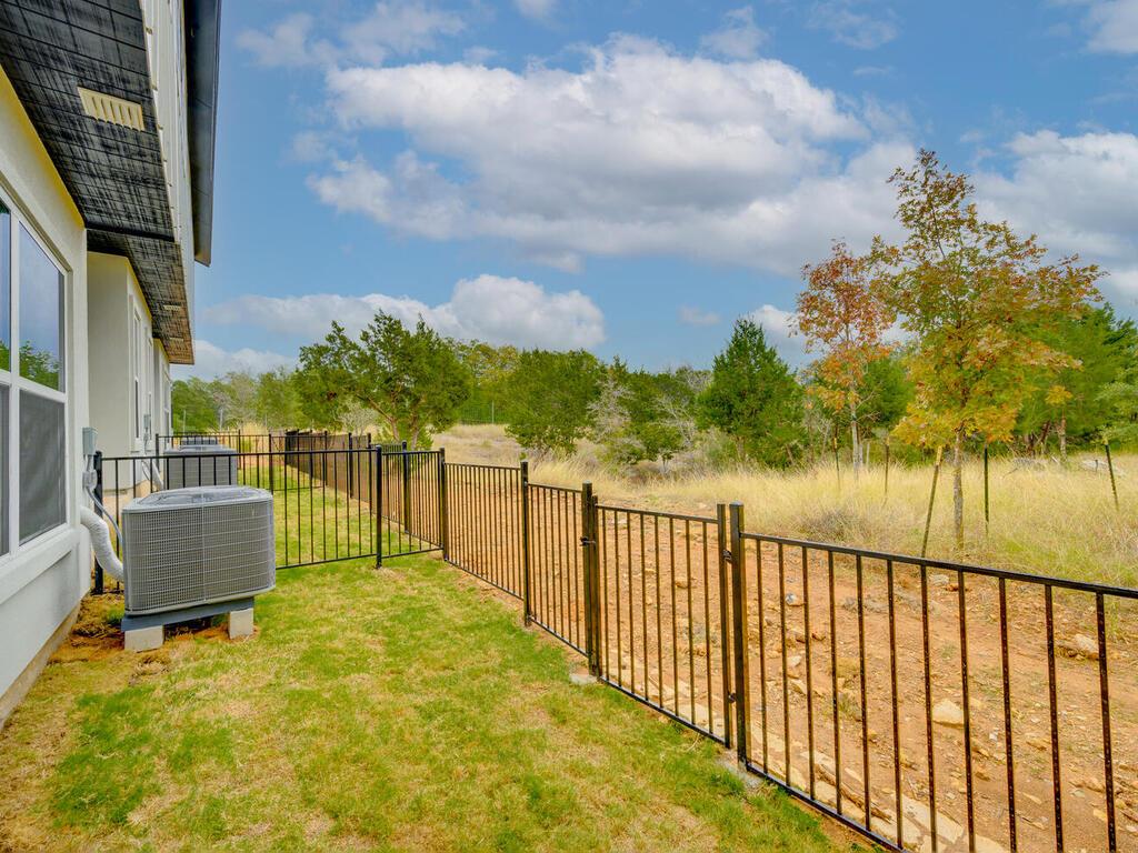 12001 Vista Parke Dr # 1103, Austin, TX 78726