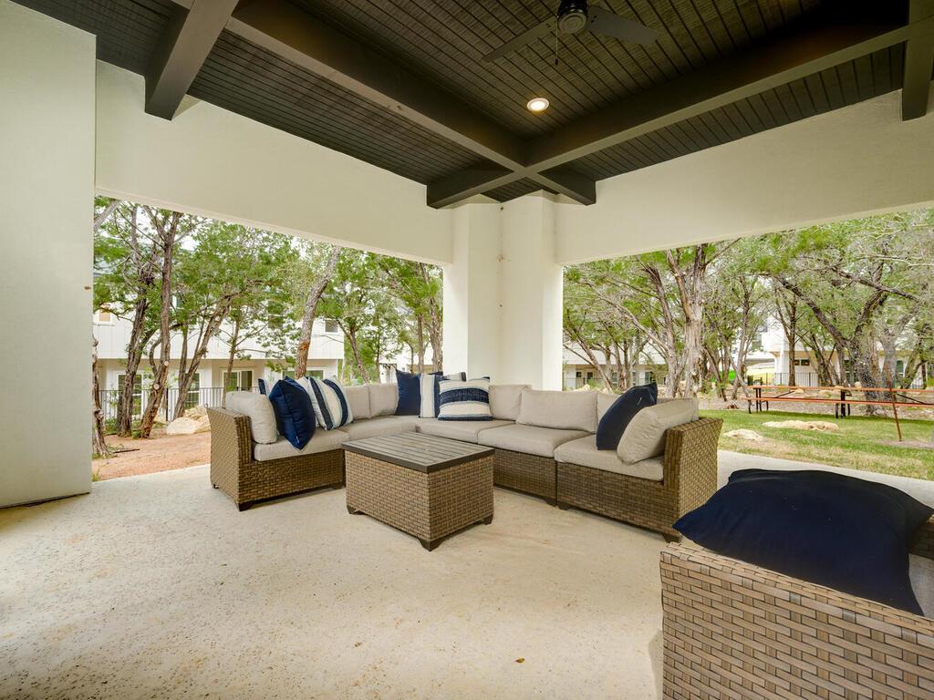 12001 Vista Parke Dr # 1103, Austin, TX 78726