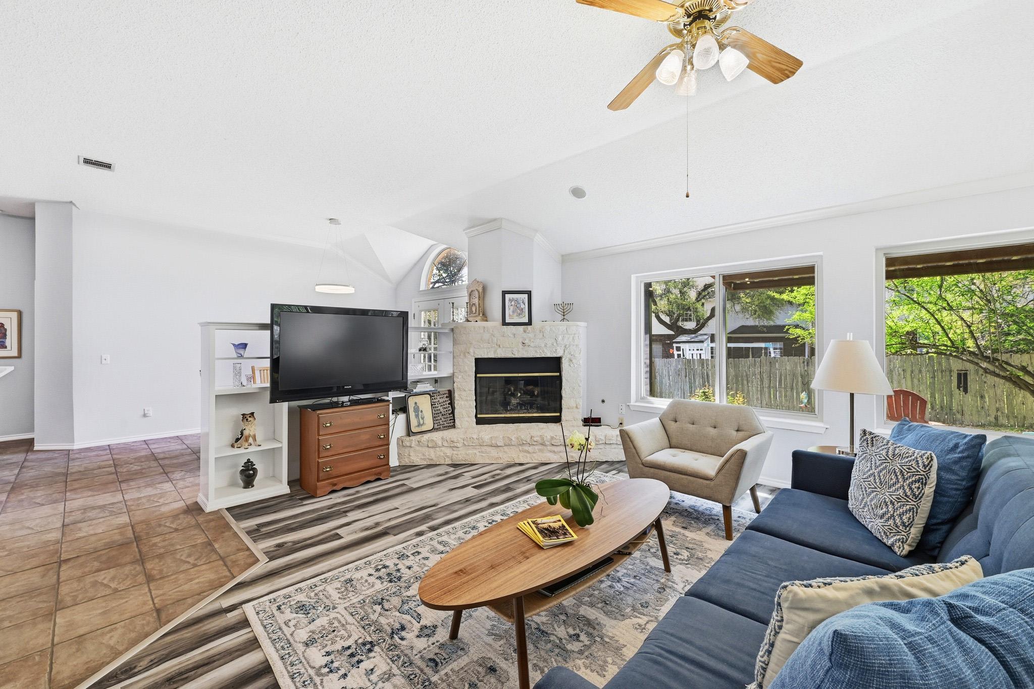 10803 Pinkney Ln, Austin, TX 78739