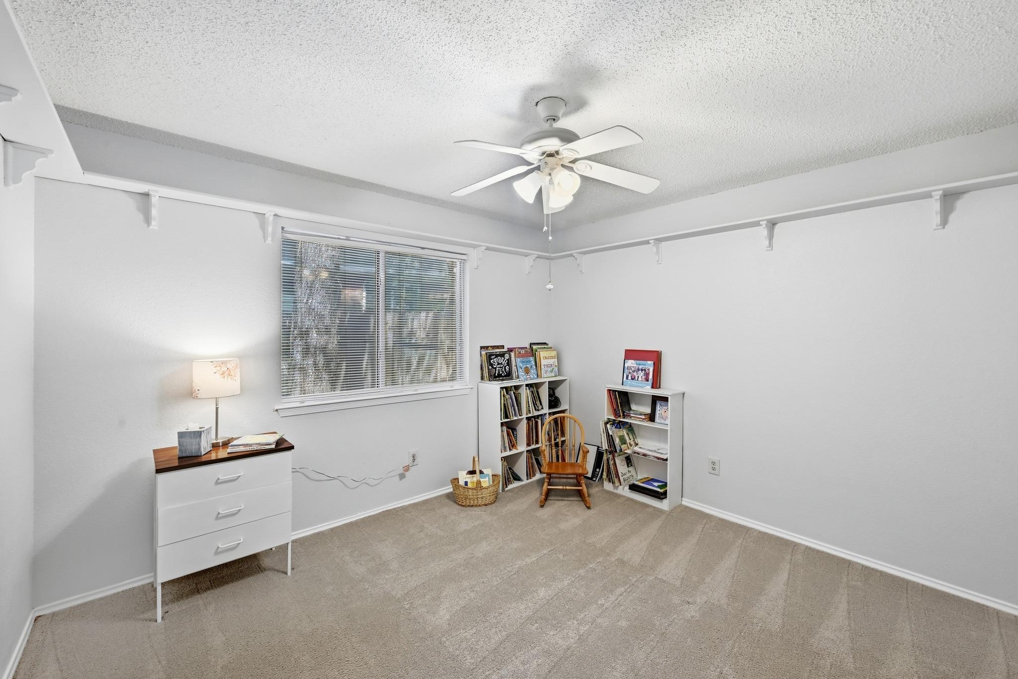 10803 Pinkney Ln, Austin, TX 78739