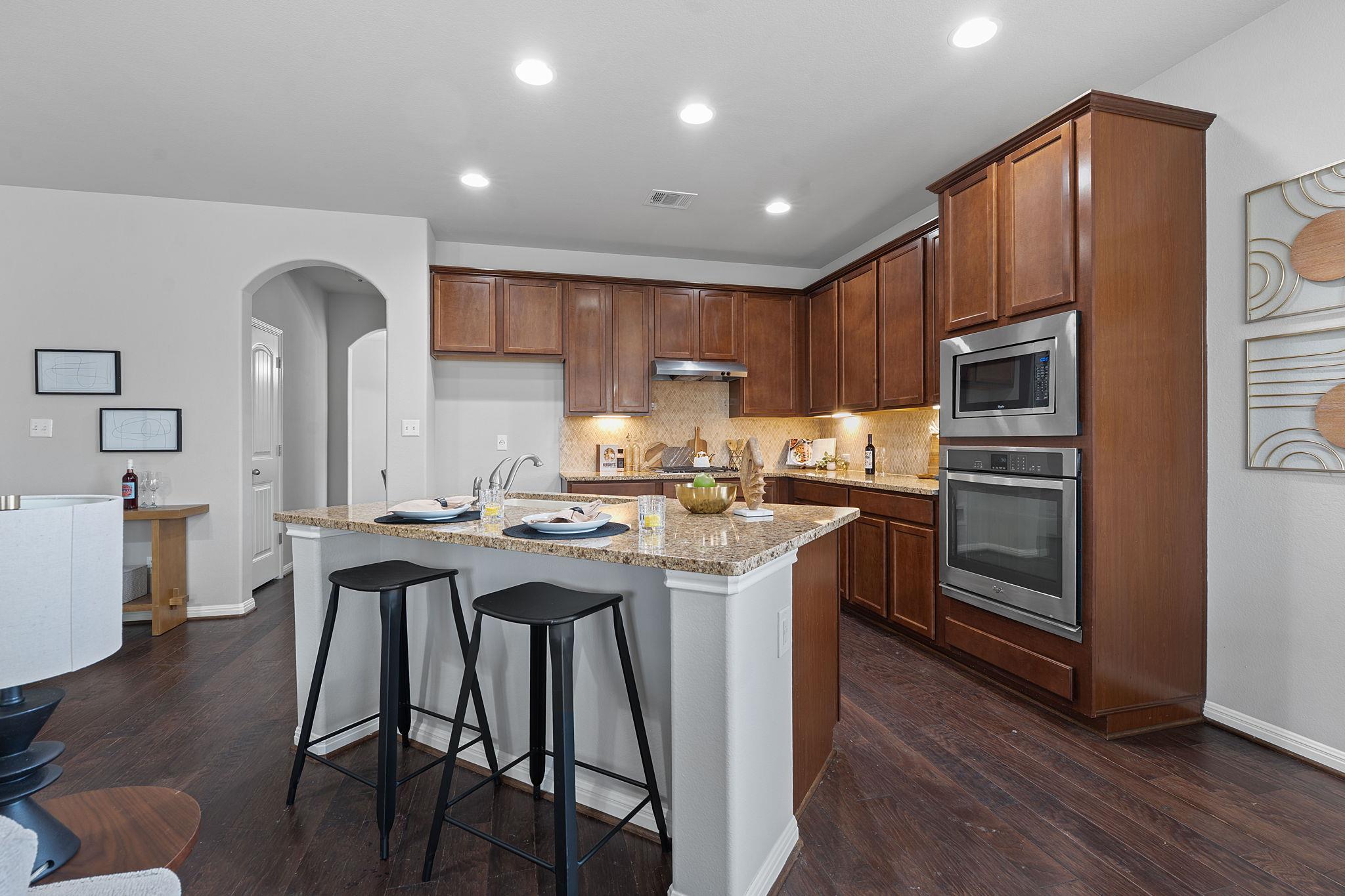 129 Phil Mickelson Ct, Round Rock, TX 78664