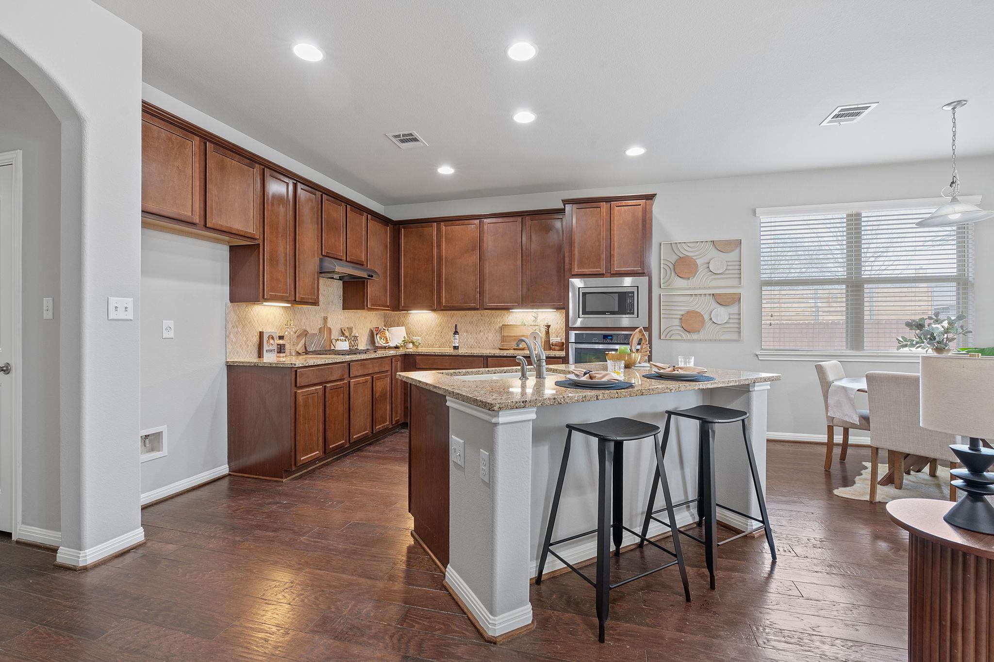 129 Phil Mickelson Ct, Round Rock, TX 78664