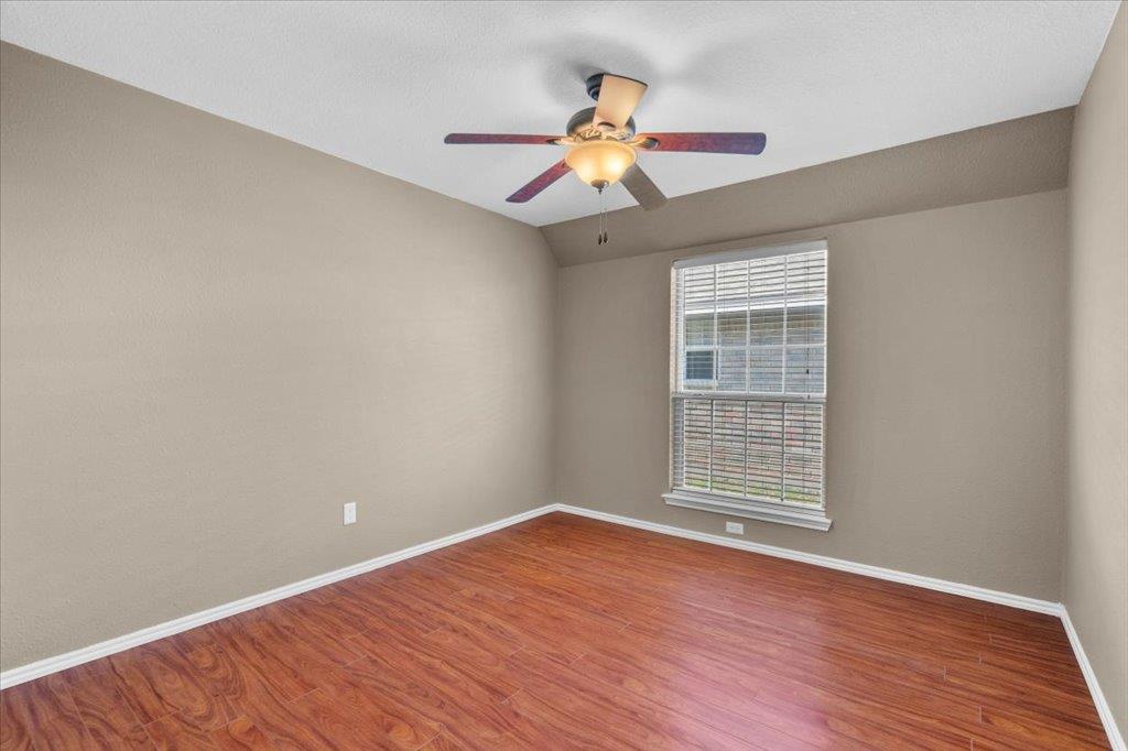 8900 MARTHAS Dr, Austin, TX 78717