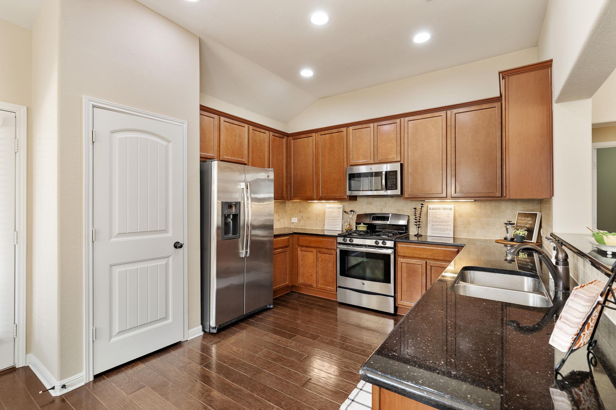 16401 Pallazo Dr, Pflugerville, TX 78660