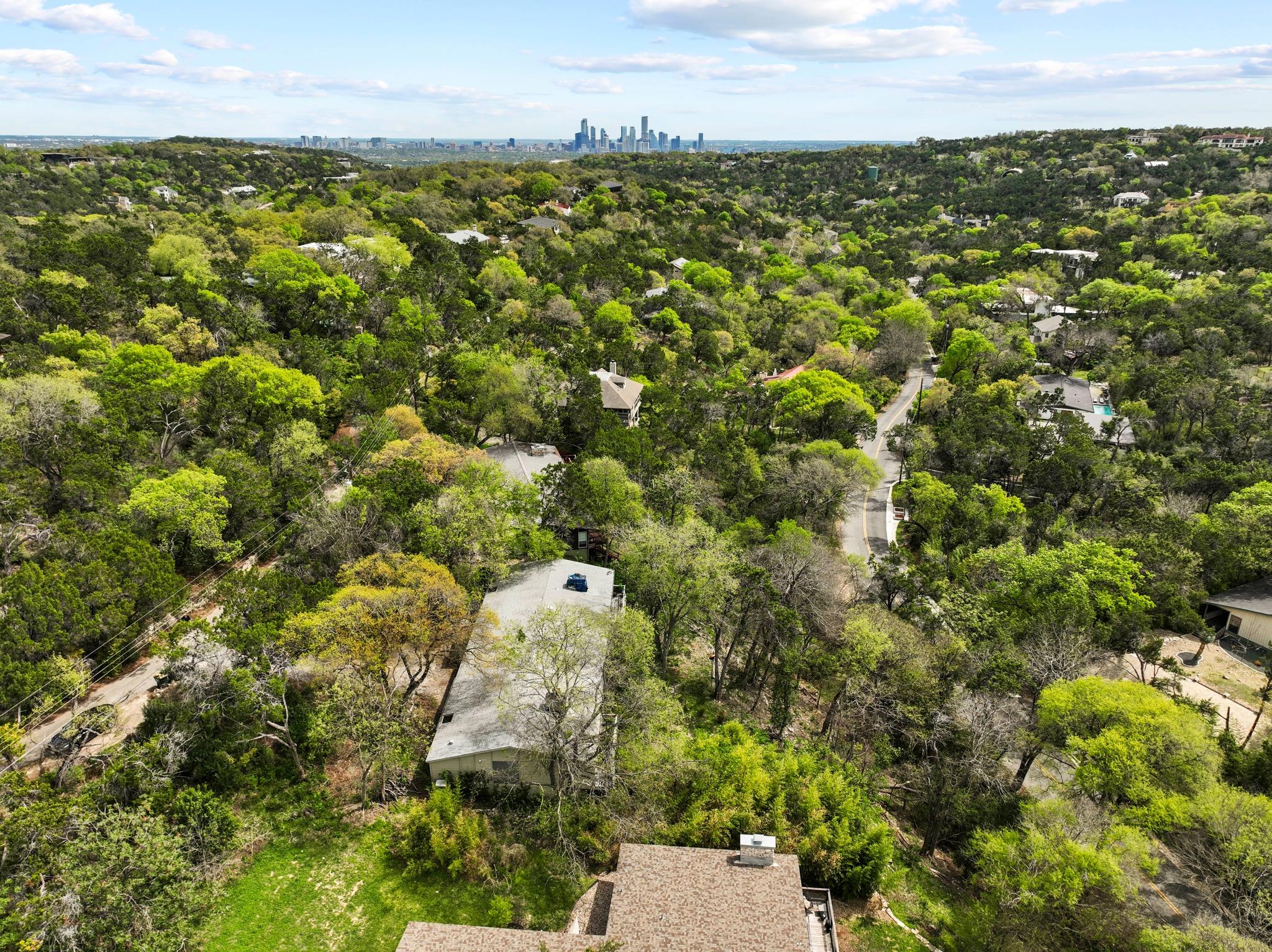 1204 Yaupon Valley Rd, West Lake Hills, TX 78746