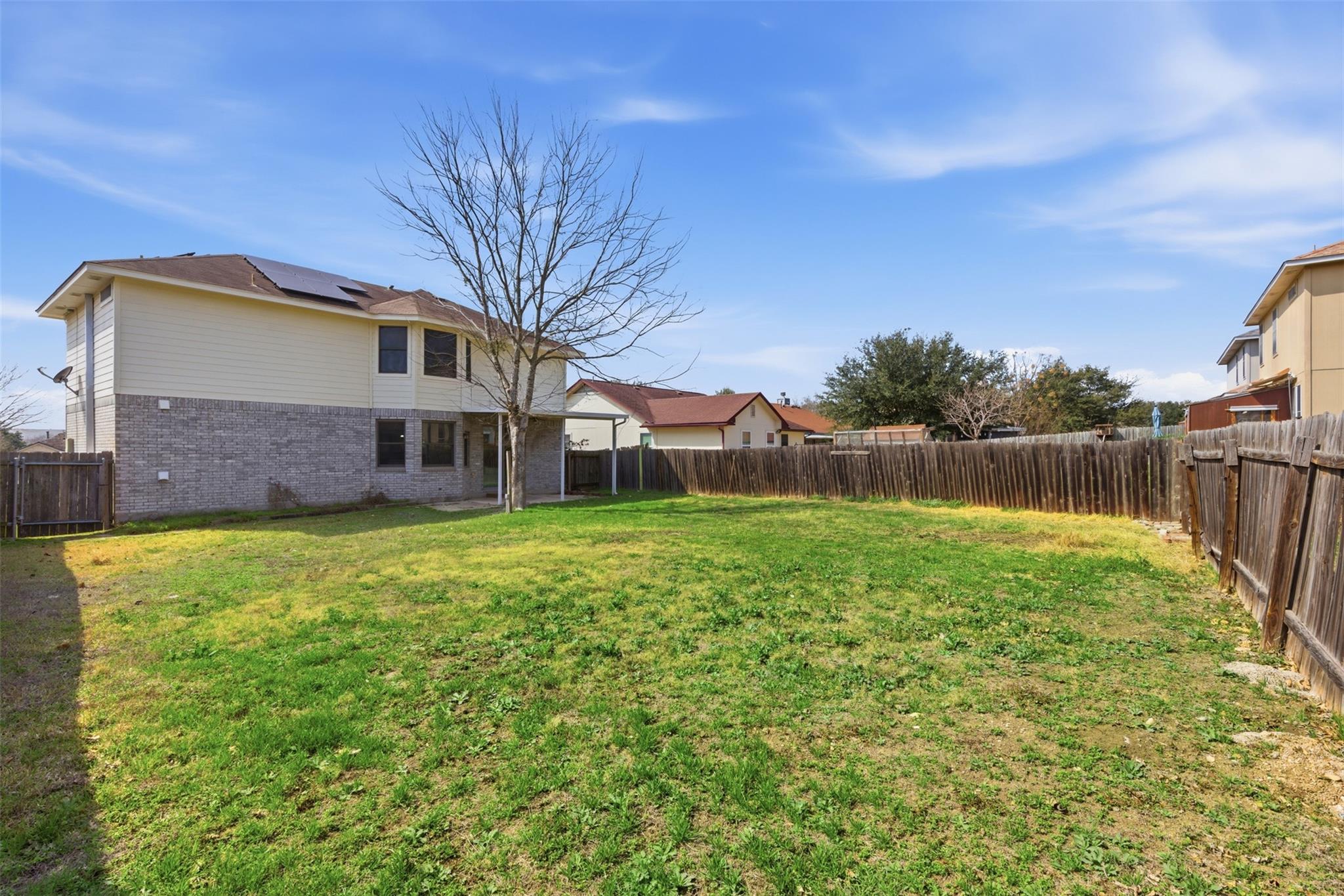 7247 Wardman Dr, Del Valle, TX 78617